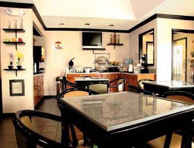 Hotel Super 8 By Wyndham Kingston Esterno foto
